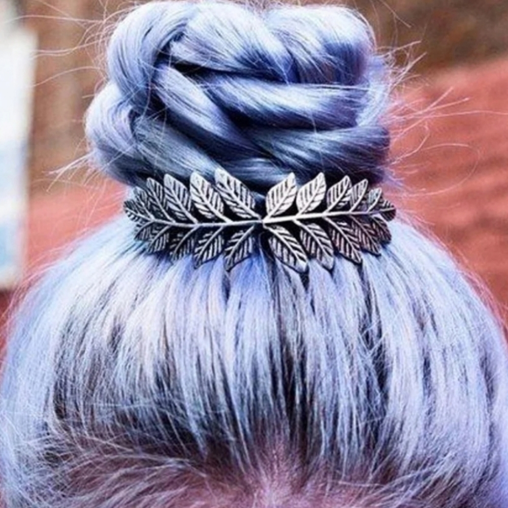 *Renata* Gold Comb Hair Clip - Picture 2 of 6